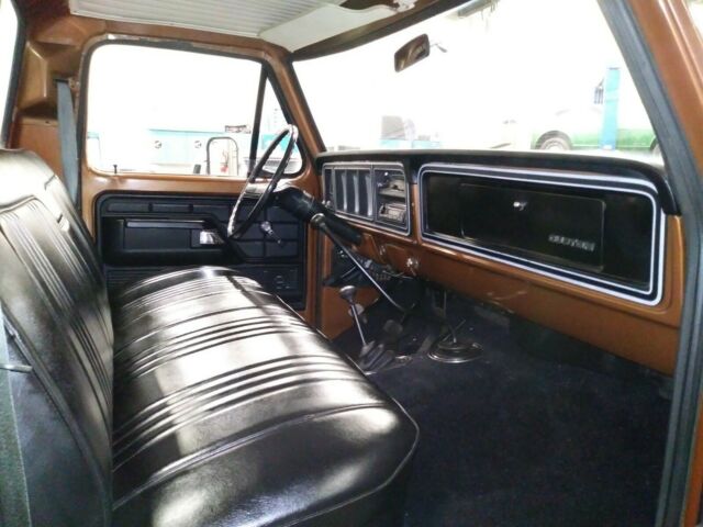 Ford F-250 1977 image number 17