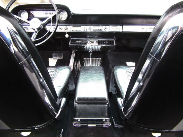 Ford Galaxie 1964 image number 15