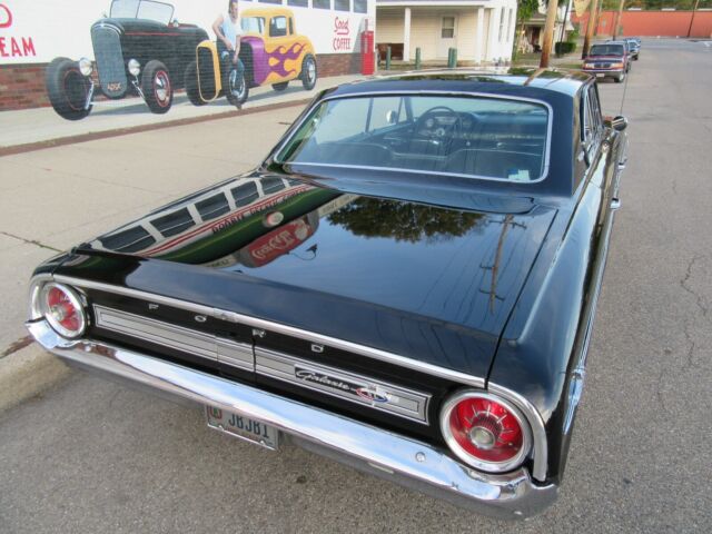 Ford Galaxie 1964 image number 29