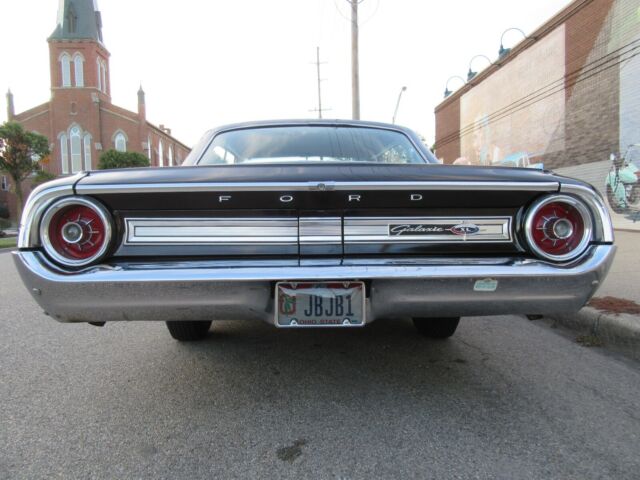 Ford Galaxie 1964 image number 7