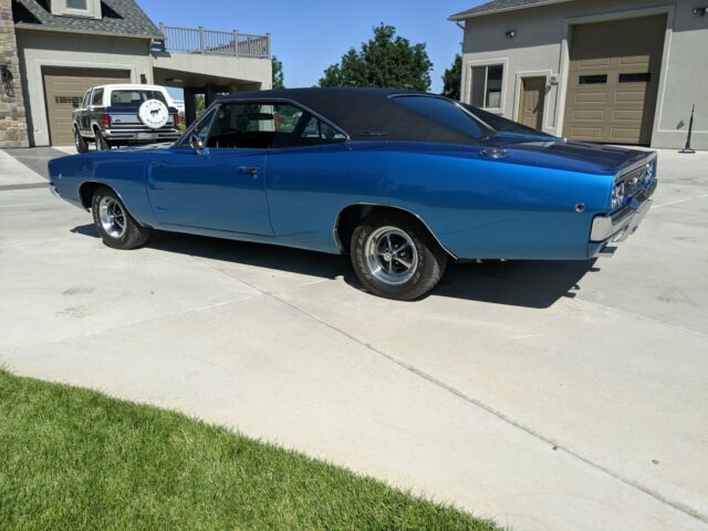 Dodge Charger 1968 image number 1