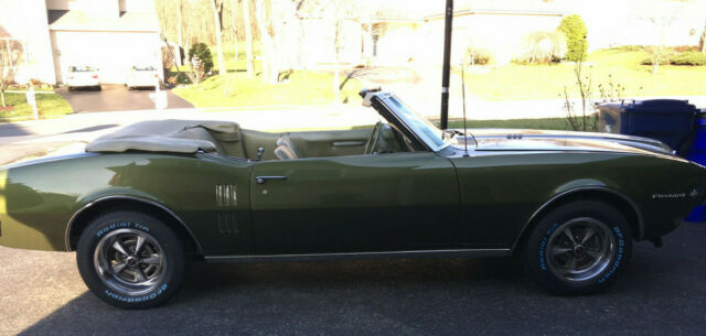 Pontiac Firebird 1968 image number 18