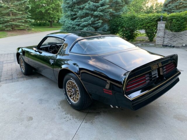 Pontiac Trans Am 1977 image number 37