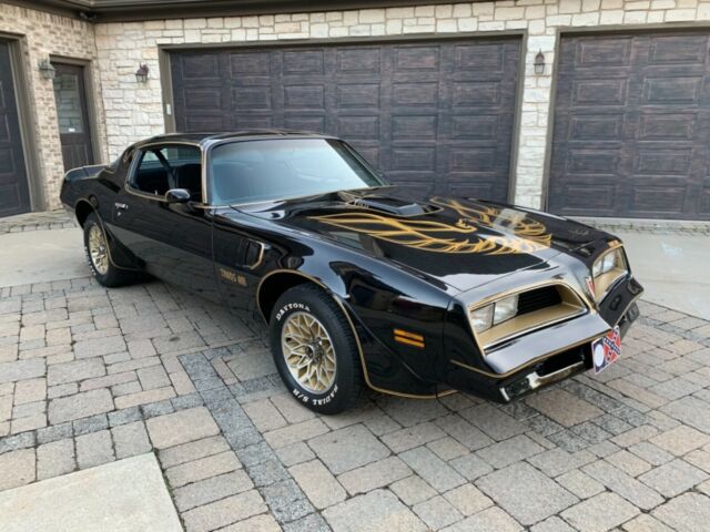 Pontiac Trans Am 1977 image number 1