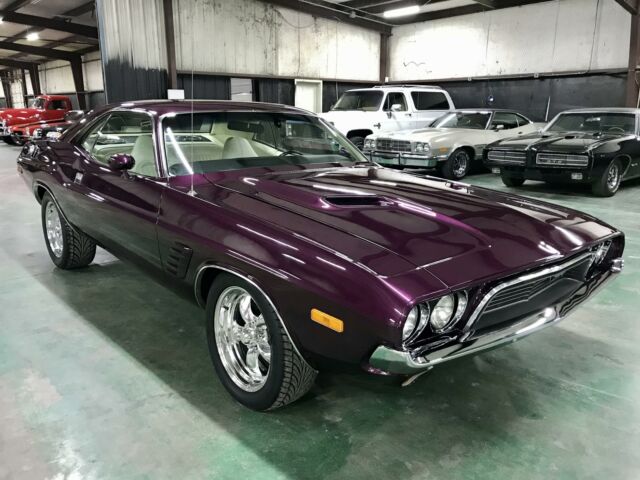 Dodge Challenger 1973 image number 30