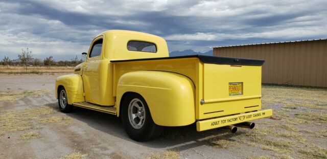 Ford F-100 1948 image number 2