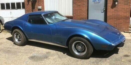 Chevrolet Corvette 1976 image number 1