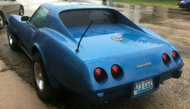 Chevrolet Corvette 1976 image number 18