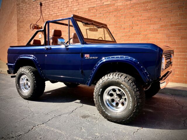 Ford Bronco 1977 image number 0