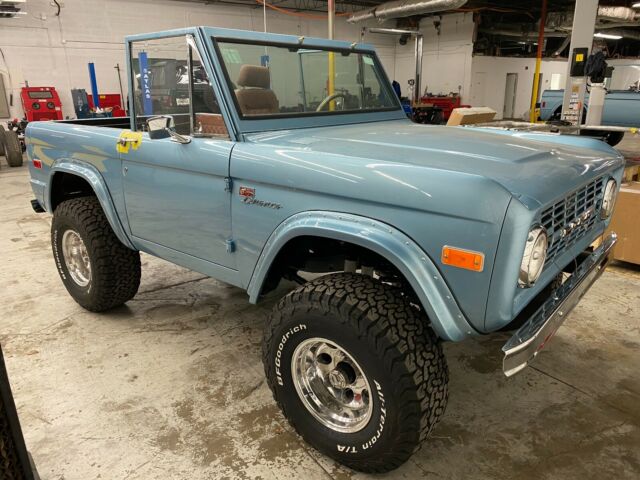 Ford Bronco 1977 image number 11