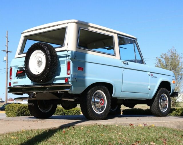 Ford Bronco 1971 image number 21