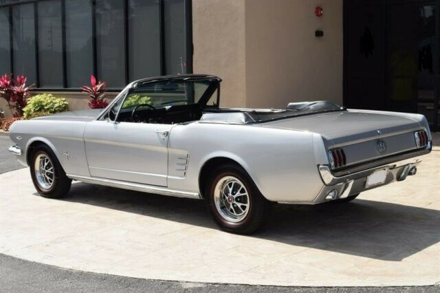 Ford Mustang 1966 image number 1