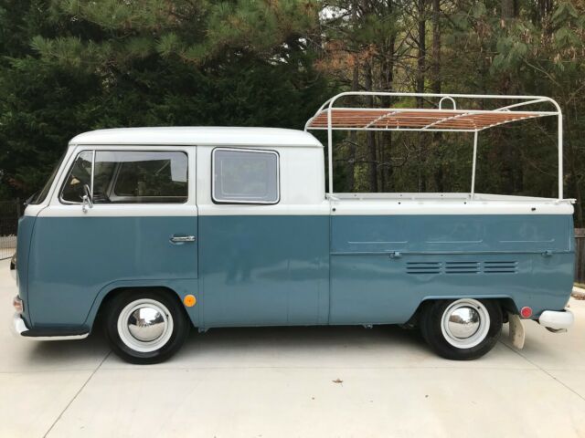 Volkswagen Bus/Vanagon 1968 image number 22