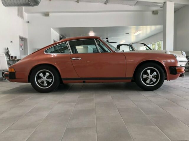 Porsche 911 2.7 Liter Engine 1974 image number 9