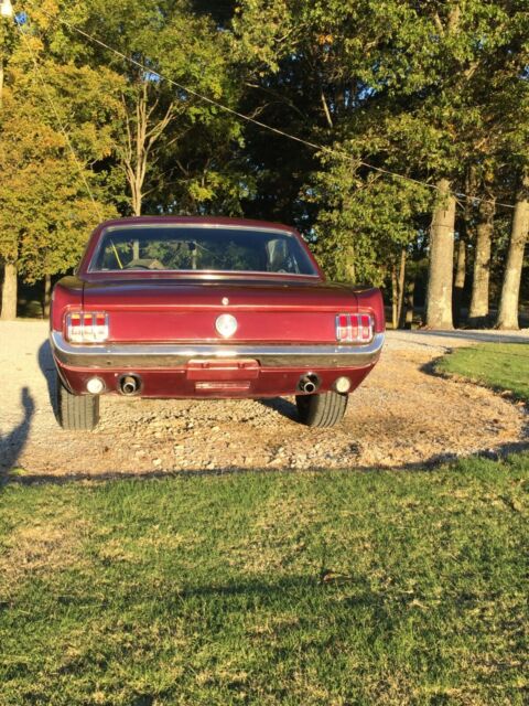 Ford Mustang 1966 image number 29