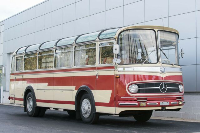 Mercedes-Benz 0321H 1961 image number 30