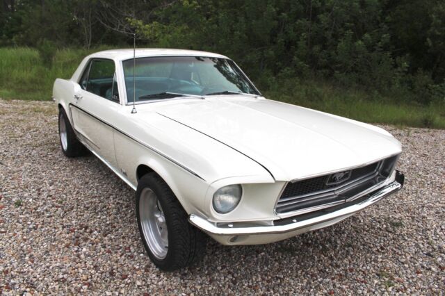 Ford Mustang 1968 image number 29