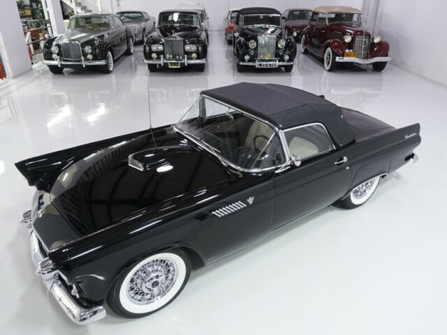 Ford Thunderbird 1955 image number 35