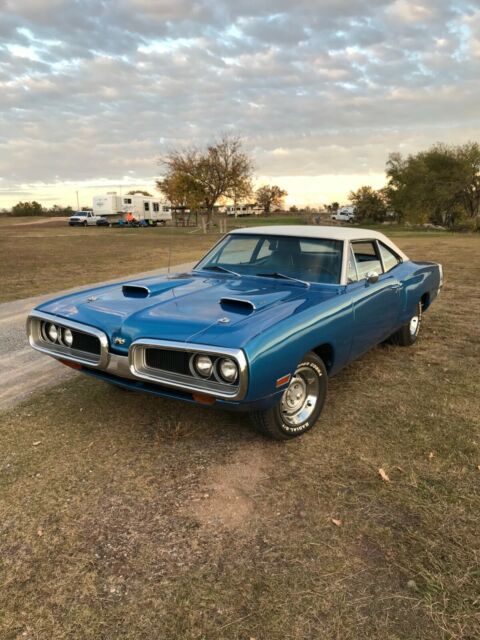 Dodge Coronet 1970 image number 0