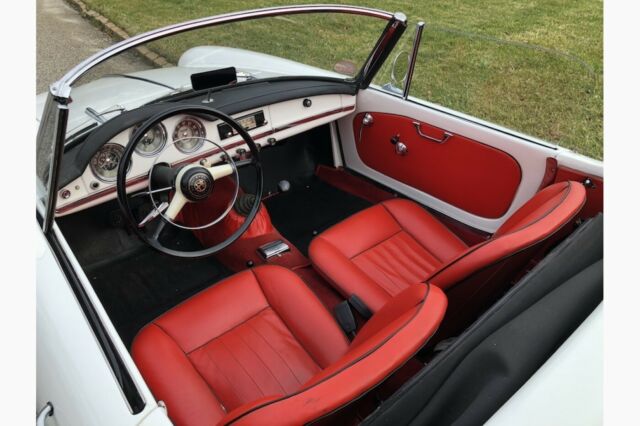 Alfa Romeo Giulietta 1960 image number 12