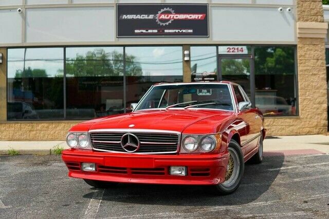 Mercedes-Benz SL-Class 1973 image number 0