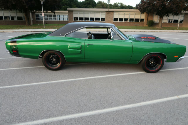 Dodge Coronet 1969 image number 0