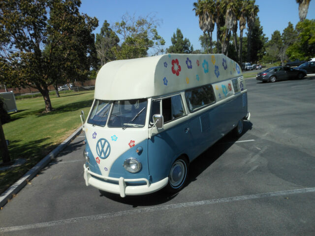 Volkswagen Bus/Vanagon 1960 image number 27