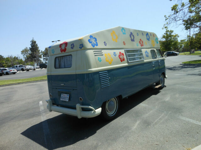 Volkswagen Bus/Vanagon 1960 image number 31