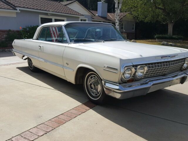 Chevrolet Impala 1963 image number 22