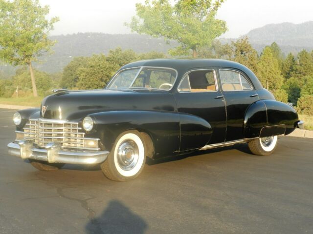 Cadillac Series 62 1946 image number 0