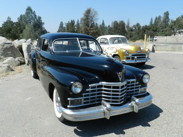 Cadillac Series 62 1946 image number 11