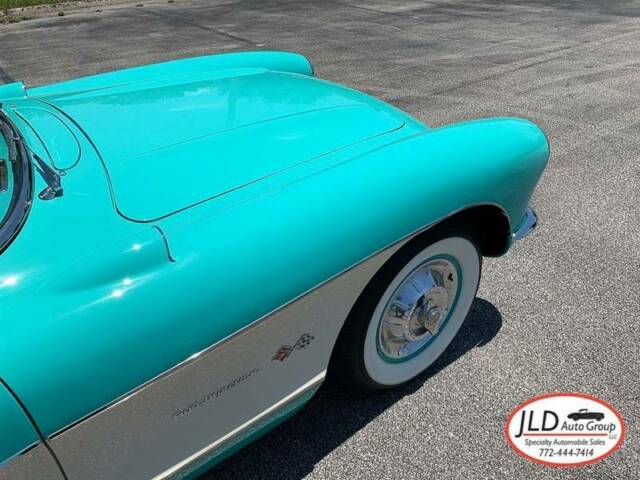 Chevrolet Corvette 1957 image number 10