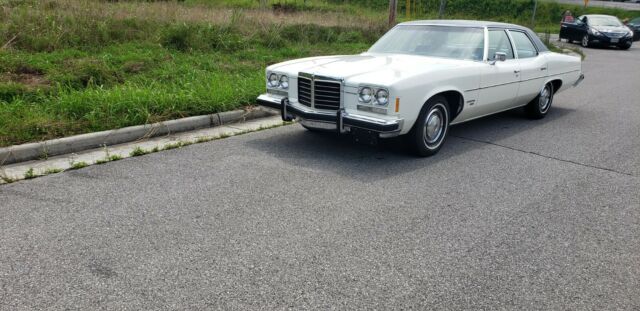 Pontiac Catalina 1974 image number 1