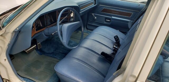 Pontiac Catalina 1974 image number 22