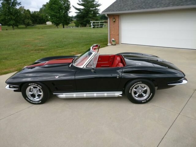 Chevrolet Corvette 1964 image number 21