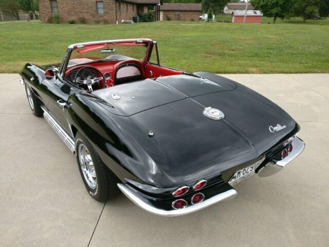 Chevrolet Corvette 1964 image number 36