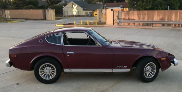 Datsun Z-Series 1976 image number 2