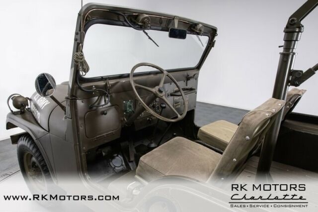 Willys M38A1 1953 image number 28