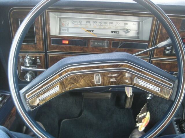 Lincoln Continental 1979 image number 6