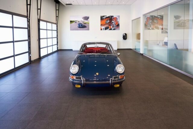 Porsche 911 1967 image number 29