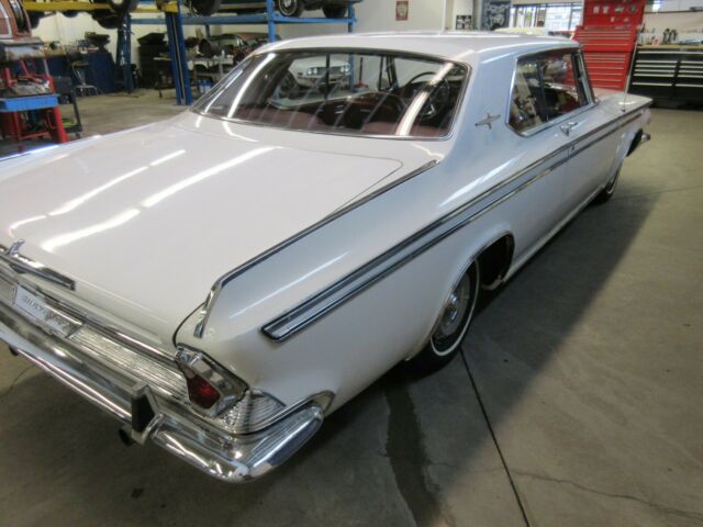 Chrysler 300 Series 1964 image number 29