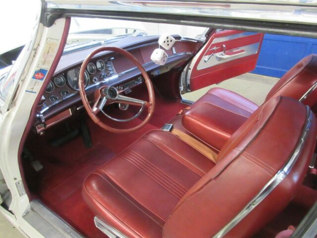 Chrysler 300 Series 1964 image number 32