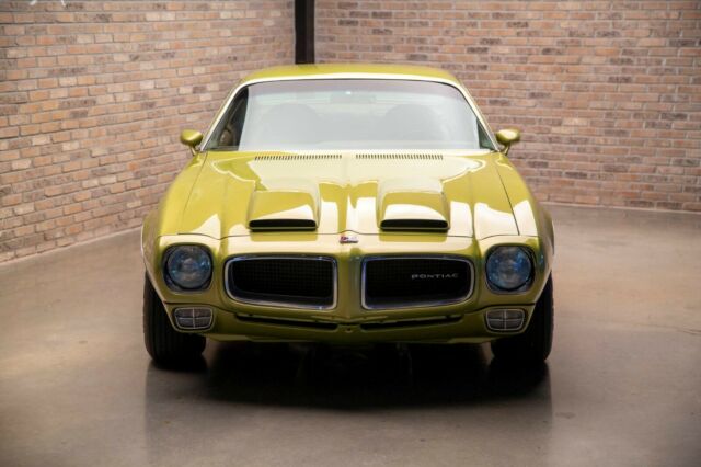 Pontiac Firebird 1971 image number 1