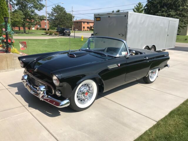 Ford Thunderbird 1955 image number 29