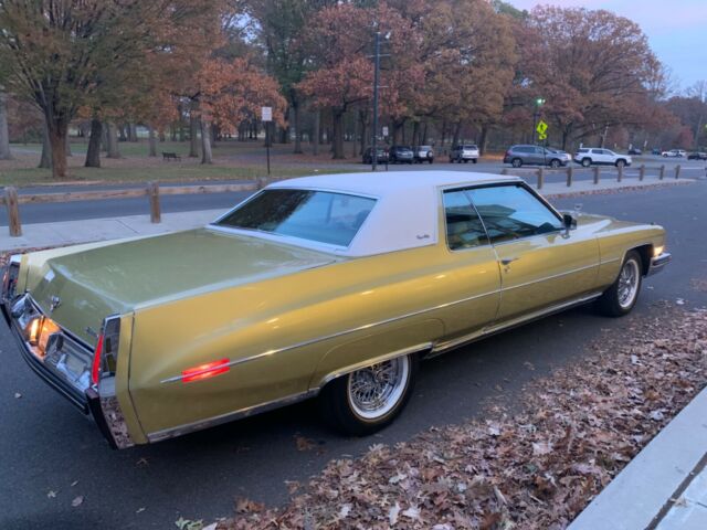 Cadillac DeVille 1973 image number 15