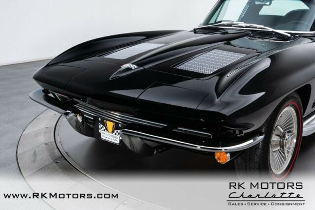 Chevrolet Corvette 1963 image number 11