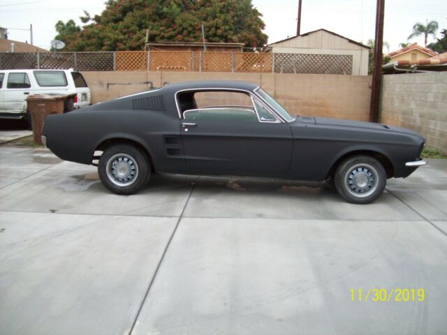 Ford Mustang 1967 image number 10