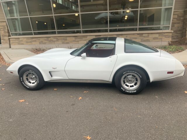 Chevrolet Corvette 1978 image number 6