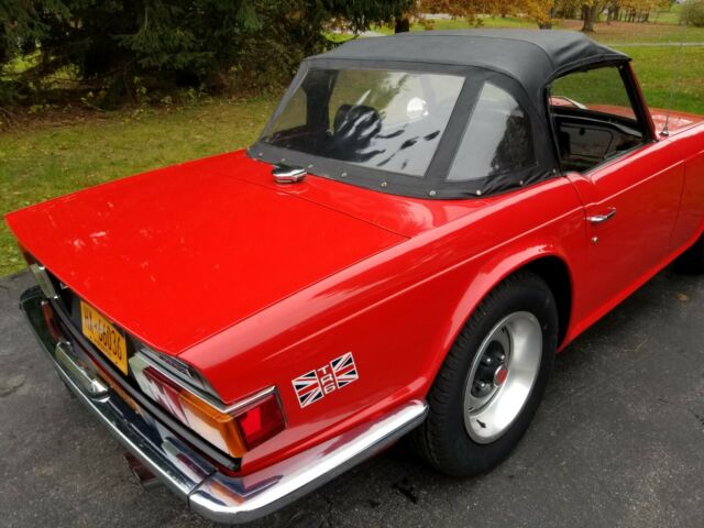 Triumph TR-6 1972 image number 0