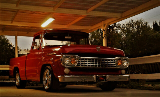 Ford F-100 1958 image number 1